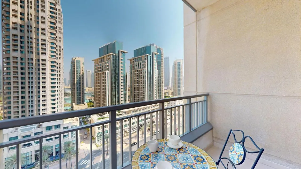 Claren Tower - Sophisticated One Bed With Fountain Views Apartment Dubai